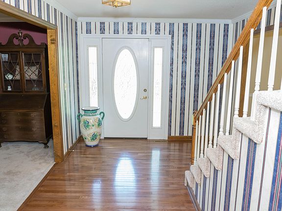 4th image of 6111 Sasha Ln