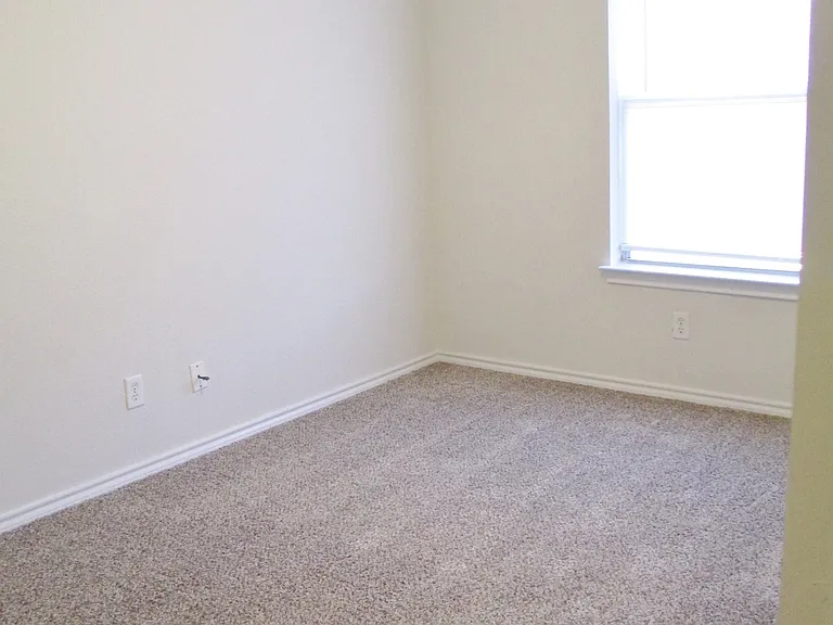 8130 Marydean Ave — Photo 8