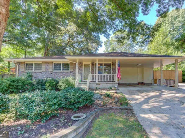 2840 Locksley Ct, Tucker, GA 30084