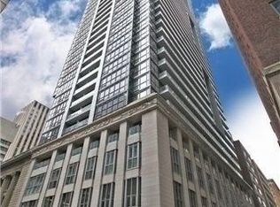 70 Temperance St #612, Toronto, ON M5H 0B1