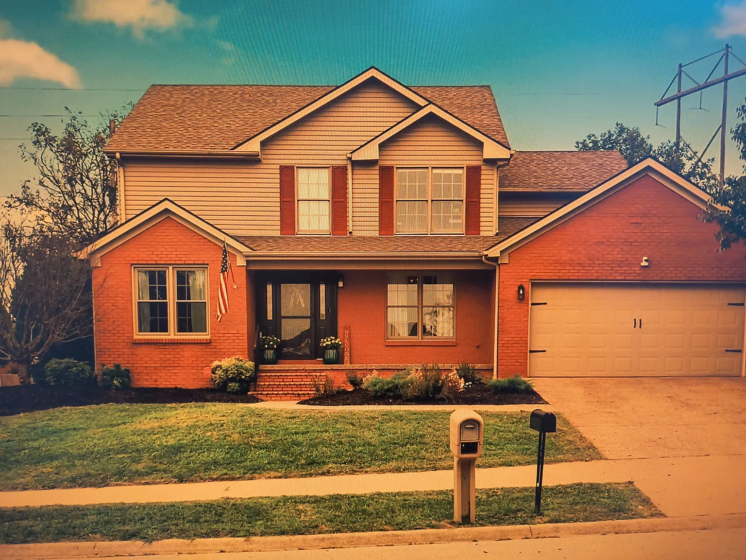 716 Hackney Ct — Photo 1