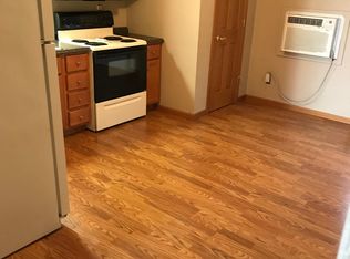 1734 E 225 S APT 17, Winona Lake, IN