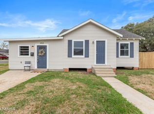 608 Oak St, New Iberia, LA 70563