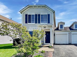 97 W Amberley Dr, Round Lake, IL