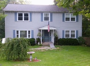 7 Sussex St, Stanhope, NJ 07874