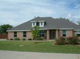 111 Katie, Fate, TX 75189