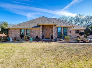 112 Silver Ridge Ct, Burleson, TX 76028