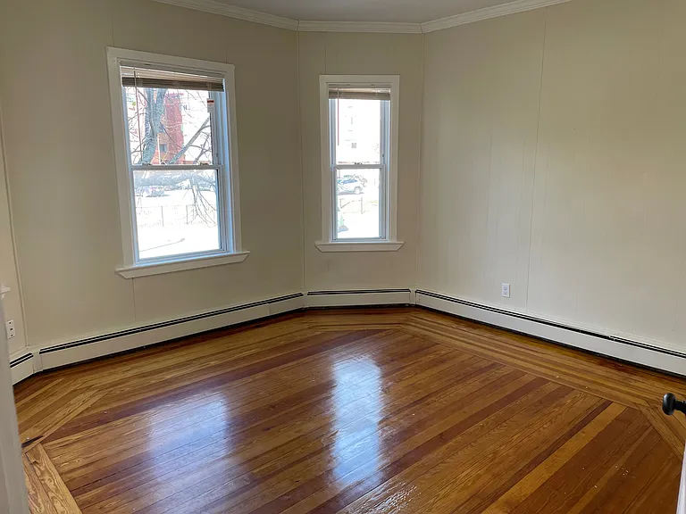 116 Foster St #1 — Photo 7