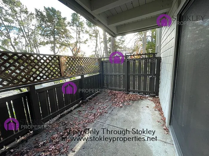 1477 Marchbanks Dr #1 — Photo 22