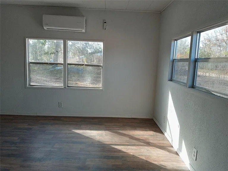 3368 Maple Ln — Photo 13