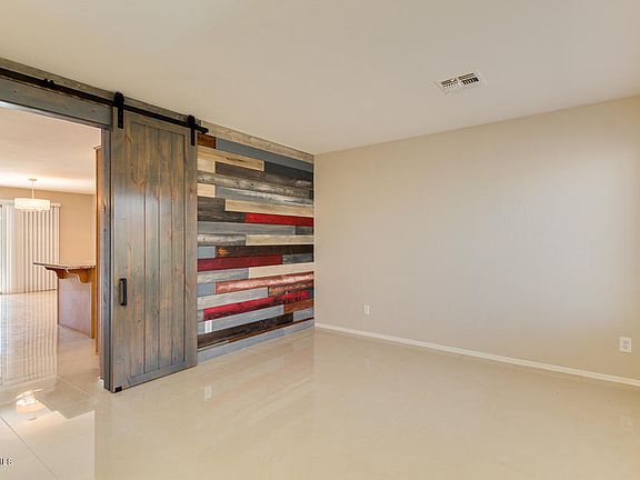 5th image of 8921 E Balsam Ave