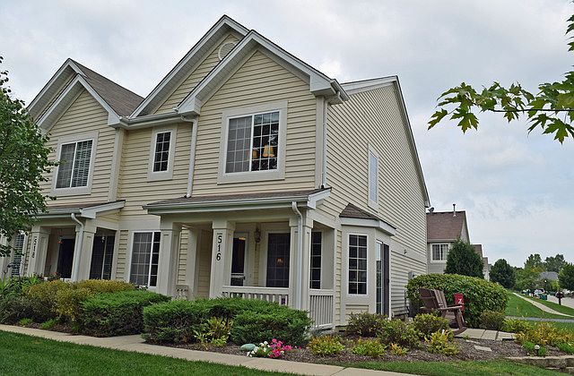 1st image of 516 Blue Springs Dr