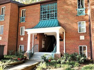 11818 Breton Ct APT 1A, Reston, VA 20191