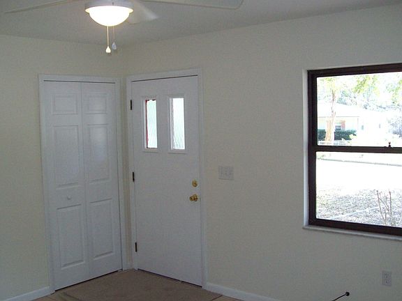 3rd image of 31350 Indianola Dr