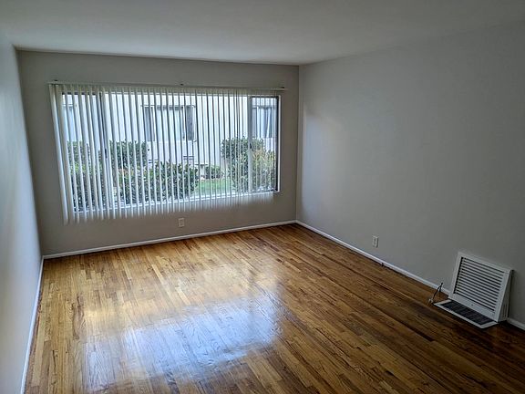 3rd image of 1720 Grevelia St APT C