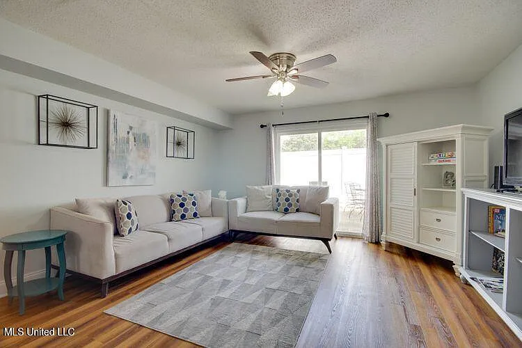 1664 Beach Blvd #176 — Photo 8