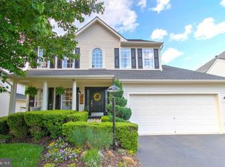 47408 River Crest St, Sterling, VA 20165