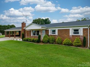 3105 1st St, Connelly Springs, NC 28612