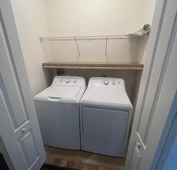 2119 Montclair Dr — Photo 12