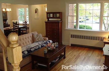 2nd image of 1410 Lincoln Ave