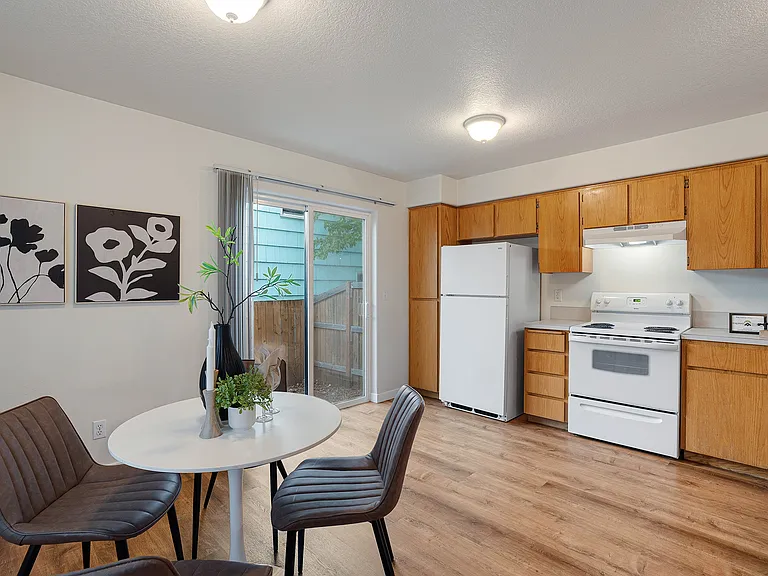 6303 SE Woodstock Blvd #1 — Photo 21