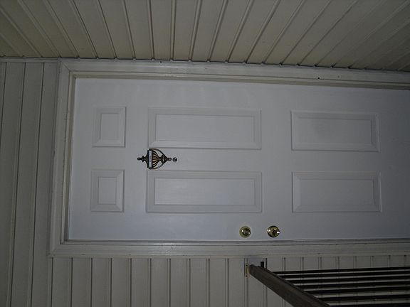 3rd image of 1195 E Cottonwood Hills Dr
