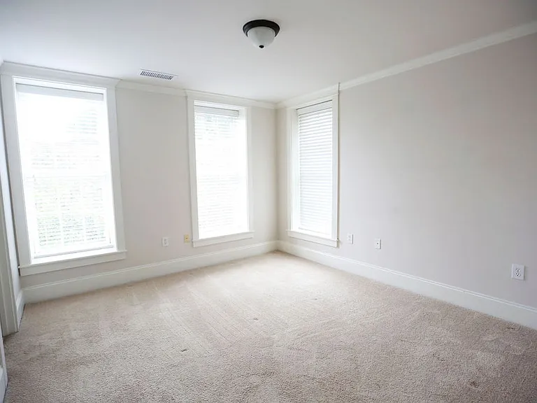 720 S Shelmore Blvd #200 — Photo 16