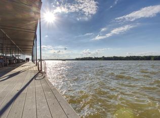 231 Green Harbor Rd APT 127H-127, Old Hickory, TN 37138