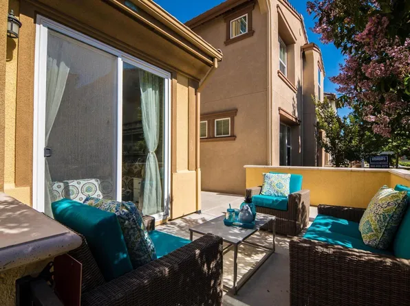 588 Selby Ln, Livermore, CA 94551