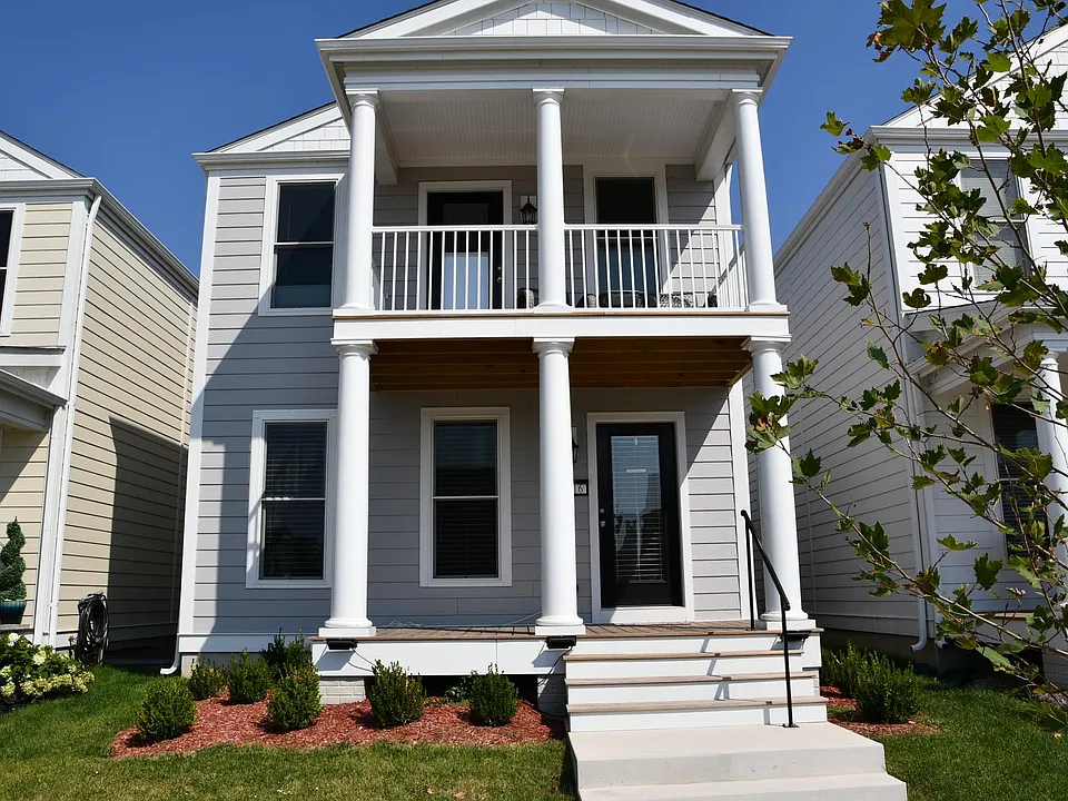 6116 New Town Dr
