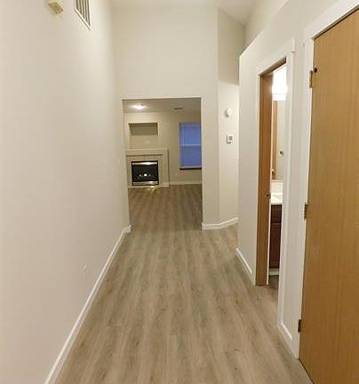 Photos of a similar unit.