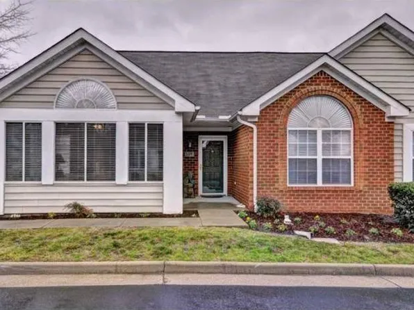 107 Pond Vw, Yorktown, VA 23692