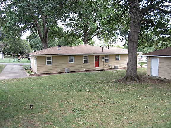 5th image of 208-210 S 16th St