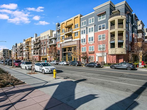 2nd image of 809 Auzerais Ave Unit 300