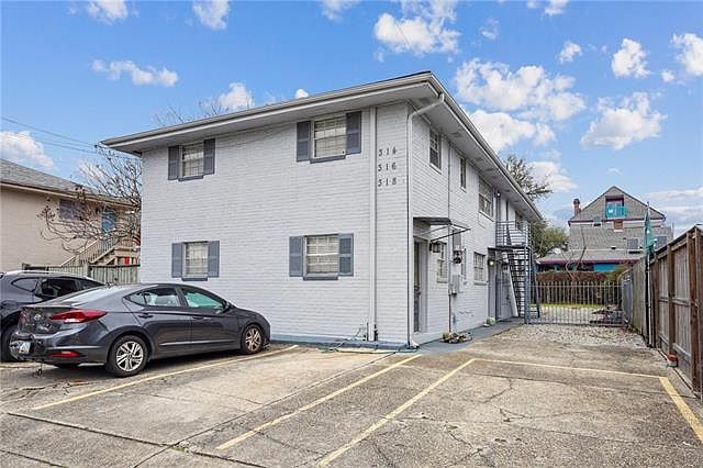 1st image of 316 Arabella St