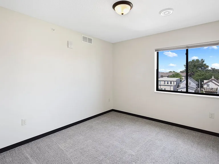 Rivertown Residential Suites — Photo 13