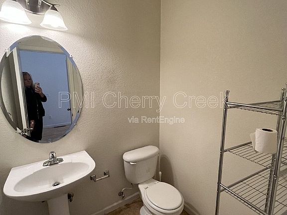3rd image of 5271 Canyon View Dr