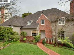 24 Crest Rd, Piedmont, CA 94611