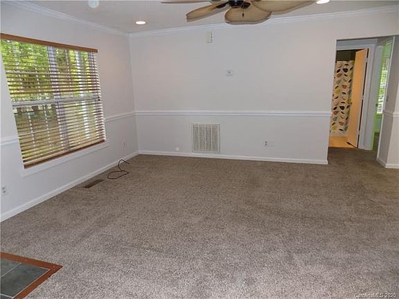 4th image of 128 Milbros Ln