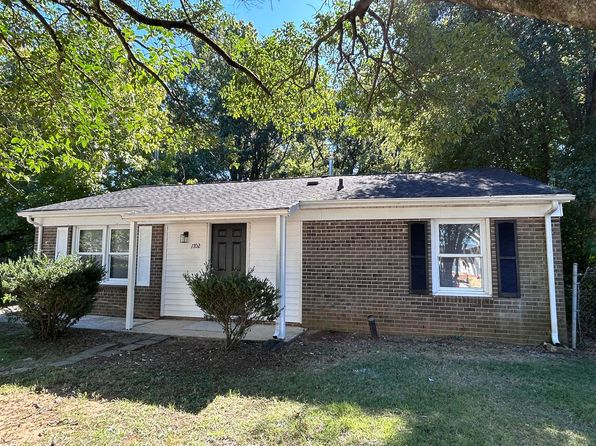 1702 Gavin Dr
