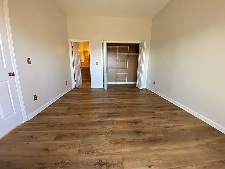 466 Windswept Dr — Photo 24
