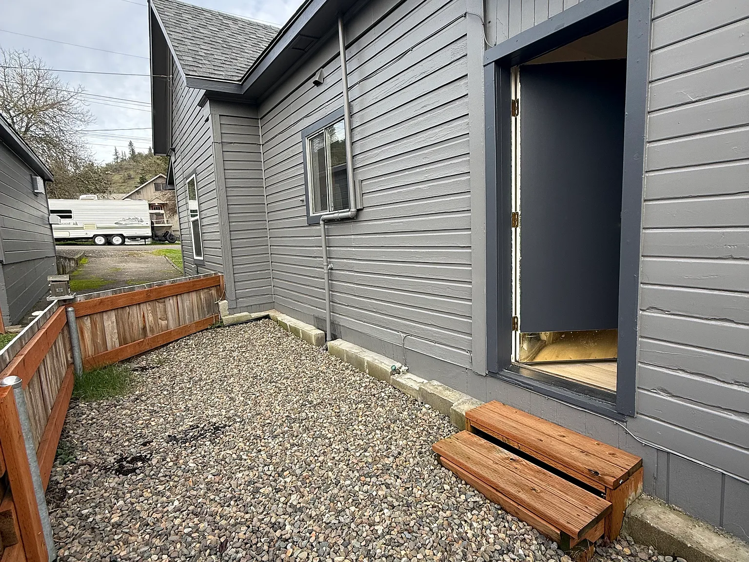 Studio, 500 sqft, $875 — Photo 2