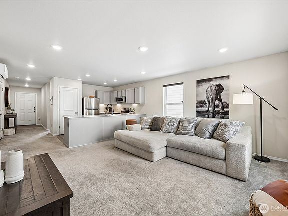 5th image of 4369 SE Woodford Court