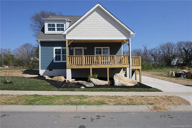 1st image of 612 Grace St