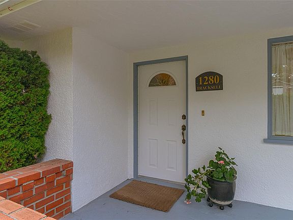 4th image of 1280 Tracksell Ave