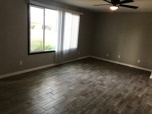 Large front room, new dual pane windows