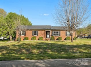 604 Salisbury St, Rockwell, NC 28138