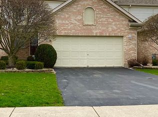7754 Bristol Park Dr, Tinley Park, IL 60477