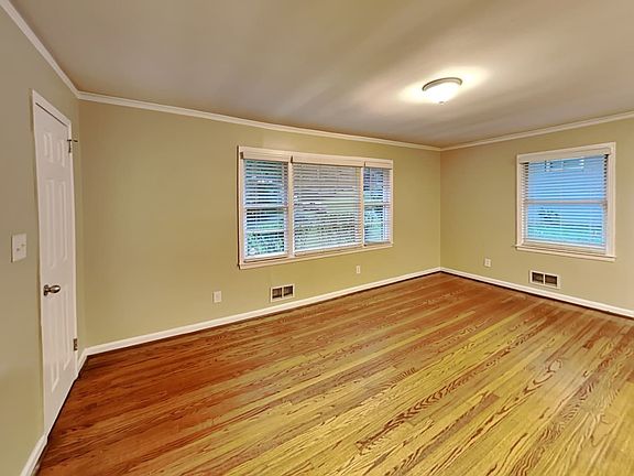 5th image of 2787 Rollingwood Ln