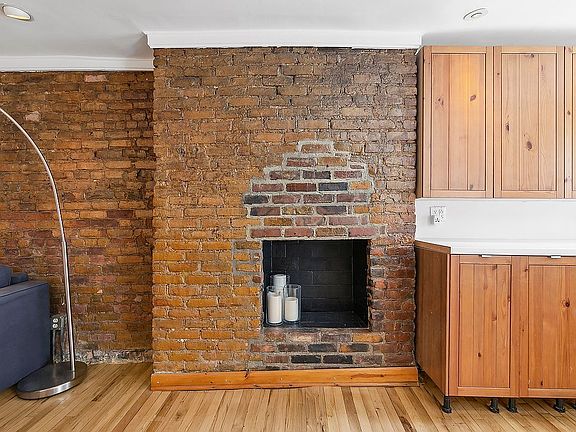 2nd image of 102 1st Ave APT 3